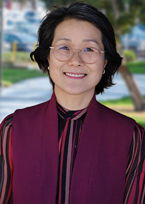 Dr. Mi-Sook金, 迪安, College of 健康, Human Services, and Nursing